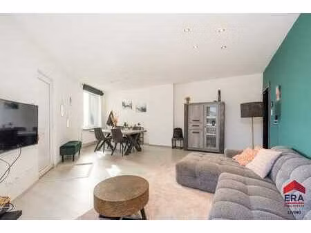 maison rénovée avec potentiel d’extension et garage