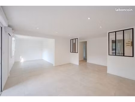 rez-de-jardin t3 (poss. t4)  garage et parking privatif - toulon ouest