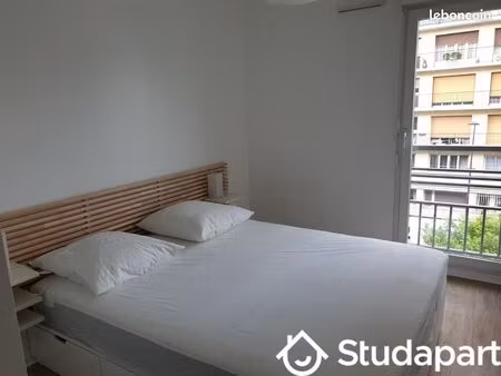chambre 1 pièce 11 m²