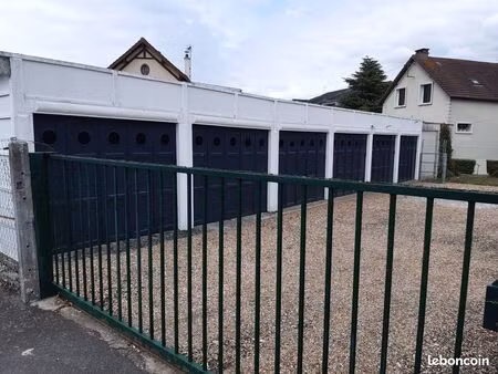 garage à louer évreux