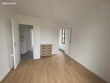 appartement 1 pièce 25 m²