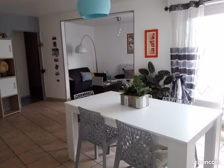 bel appartement t3 bis de 80 m² – résidence clos du vallon (solvan)