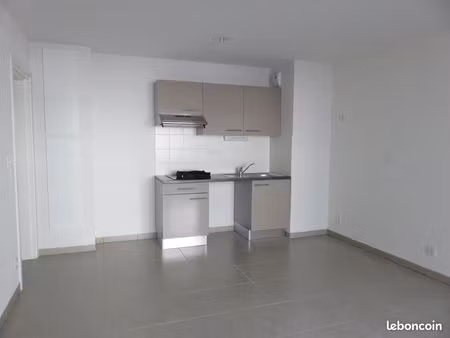 t2 avenue de rangueil 43 m²