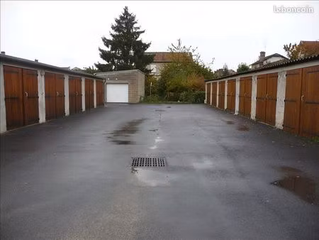 parking/box chalons en champagne