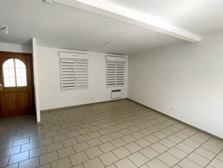 maison 3 pièces 80 m²