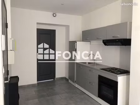 studio 1 pièce 30 m²
