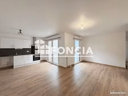 appartement 3 pièces 69 m²