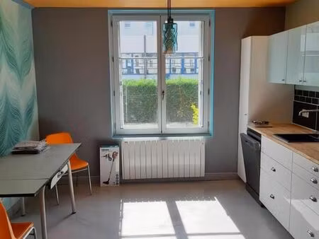 maison 2 pièces 57 m²
