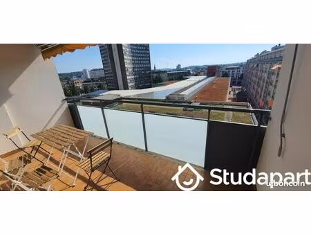 chambre 1 pièce 13 m²