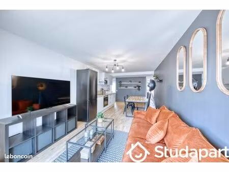 chambre 1 pièce 12 m²