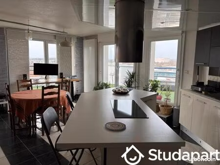 chambre 1 pièce 13 m²
