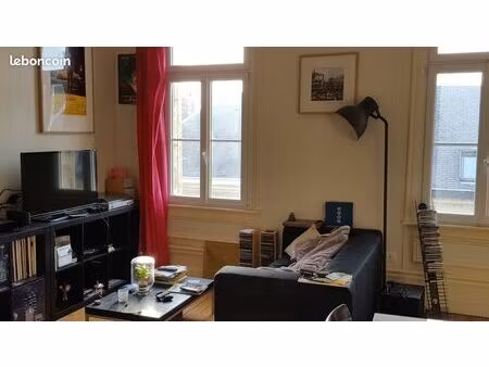 t2 40 m² 5 min à pieds centre et gare