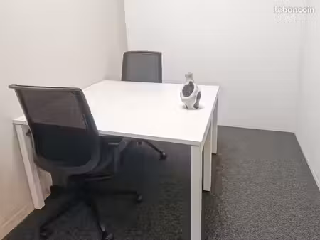 bureau privé à louer – regus marignane  floricity à marignane