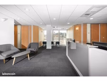 abonnements flexibles pour un espace de coworking à louer à marseille  165 prado marseille