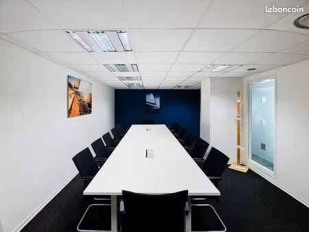 bureau en espace ouvert à louer pour 10 personnes à marseille  180 prado marseille