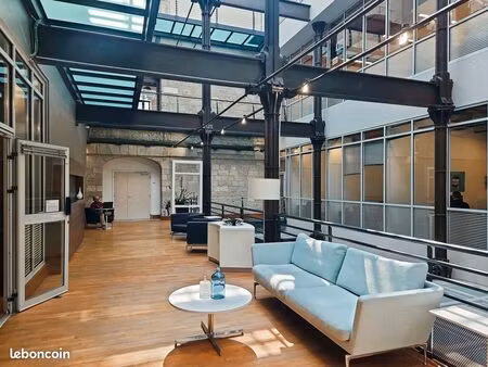 abonnements flexibles pour un espace de coworking à louer à marseille  les docks marseille