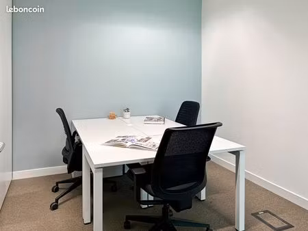 location d'espace de bureau au design magnifique pour 2 personnes à marseille  spaces boul