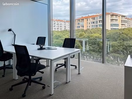 location d'espace de bureau au design magnifique pour 4 personnes à marseille  spaces boul