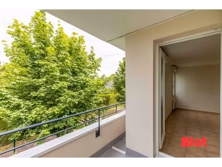 a vendre par blot immobilier - appartement - t2 avec balcon en plein coeur de ville betton