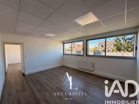 immeuble à freneuse (78840)