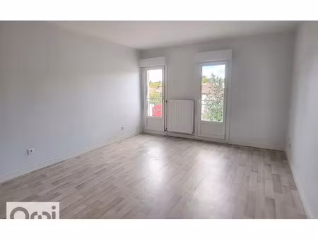 location appartement  42.39 m² t-2 à montluçon  395 €