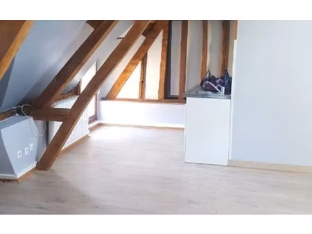 location appartement  m² t-1 à savignies  380 €