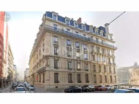 location bureaux 256 m²