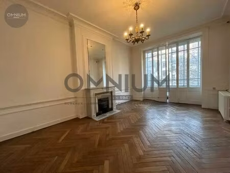 location bureaux 340 m²