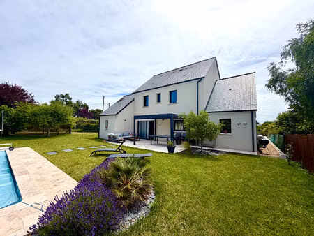 location maison 6 pièces  147.96m²  chanceaux