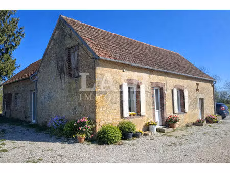 ancienne fermette rénovée sur 1 7 hectares. ref s14930
