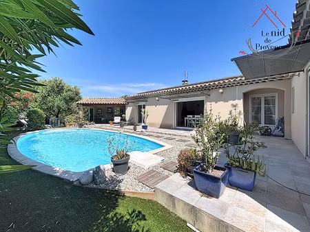 maison orange 4 pièce(s) 144 m2 avec piscine