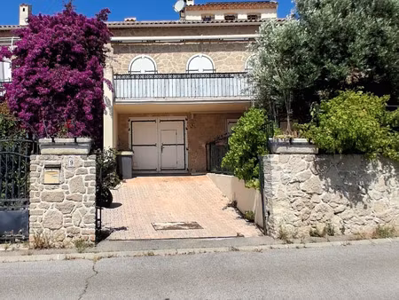 vente maison 9 pièces 227 m² frontignan (34110)