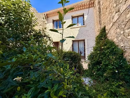 fort potentiel maison de caractère  5 chambres avec local indépendant  terrasse et jardin