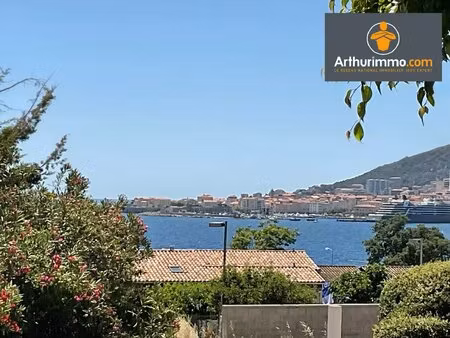 appartement t1 vue mer avec jardin - ajaccio