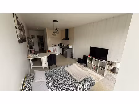 studio meublé de 32 m2 - espalion