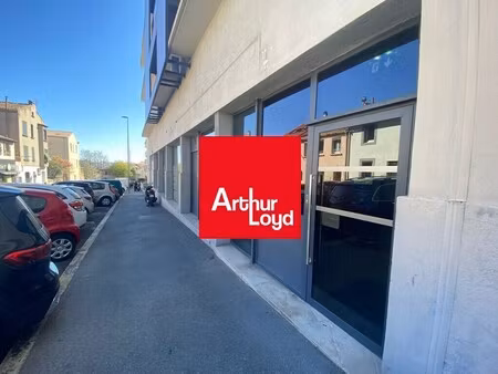 location commerce marseille 13012 265m²