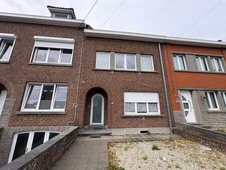 maison mitoyenne  3 chambres avec jardin - 950€