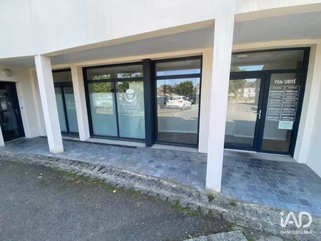 location bureau 33 m² à piré-chancé (35150)