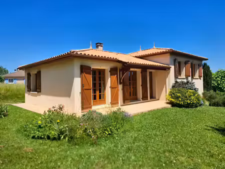 vente maison 4 pièces 98 m² auch (32000)