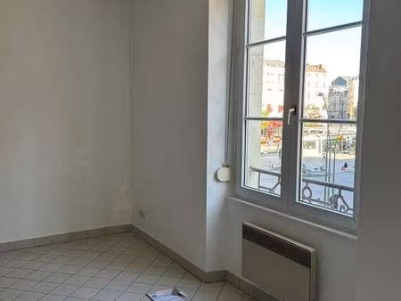 location appartement 2 pièces à angers centre (49000) : à louer 2 pièces / 47m² angers cen