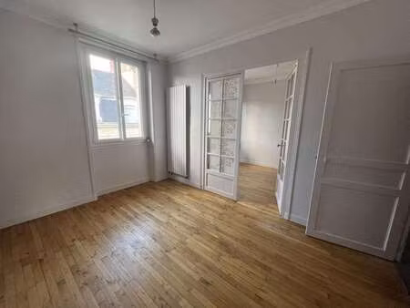 location appartement 3 pièces à angers la fayette eblé (49000) : à louer 3 pièces / 65m² a