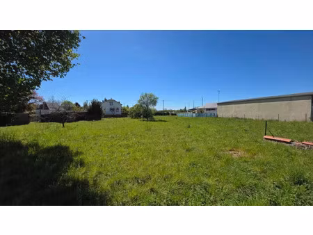vente terrain 1017 m² poulaines (36210)