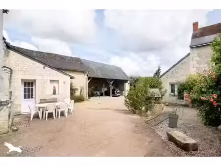 ferme (tte) de 8 pièces principales