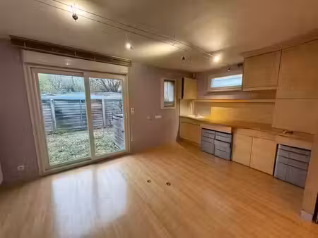 à vendre