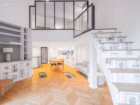 loft 5 pièces 123 m²