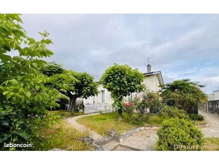 immeuble 6 pièces 106 m²