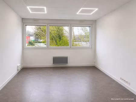 location bureau 159 m² à joué-lès-tours (37300)