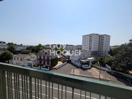 location appartement 3 pièces 63 m² à saint-cyr-sur-loire (37540)