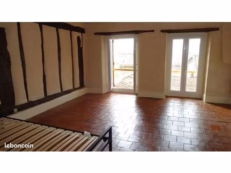 t1 rénové 32 m² – centre-ville auch – étudiant