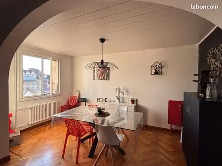 appartement 83m2 - parking - terrasse